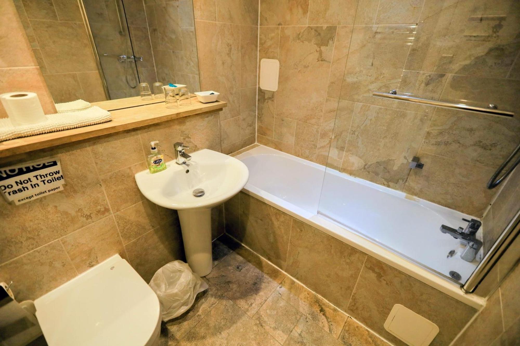 Frühstückspension Edinburgh Holiday Guest House 3*